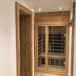 Lejlighed Medran + Private Sauna *