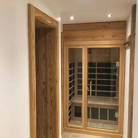Lejlighed Medran + Private Sauna *