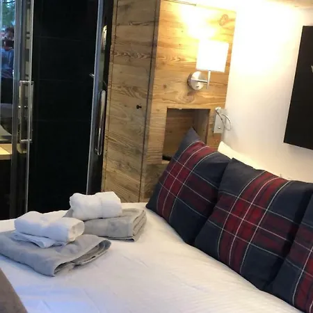 Medran + Private Sauna * فيربير